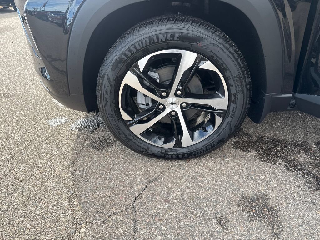 New 2026 Chevrolet Trax RS w/ Driver Confidence Package image 25