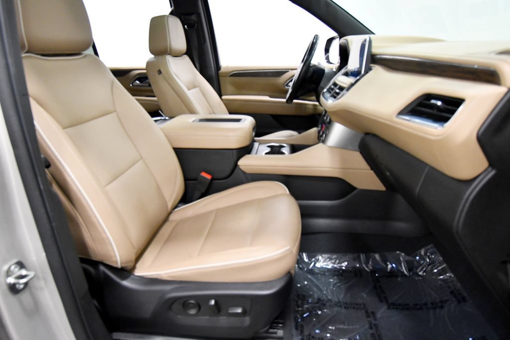 Used 2023 Chevrolet Tahoe Premier AWD/4WD image 19