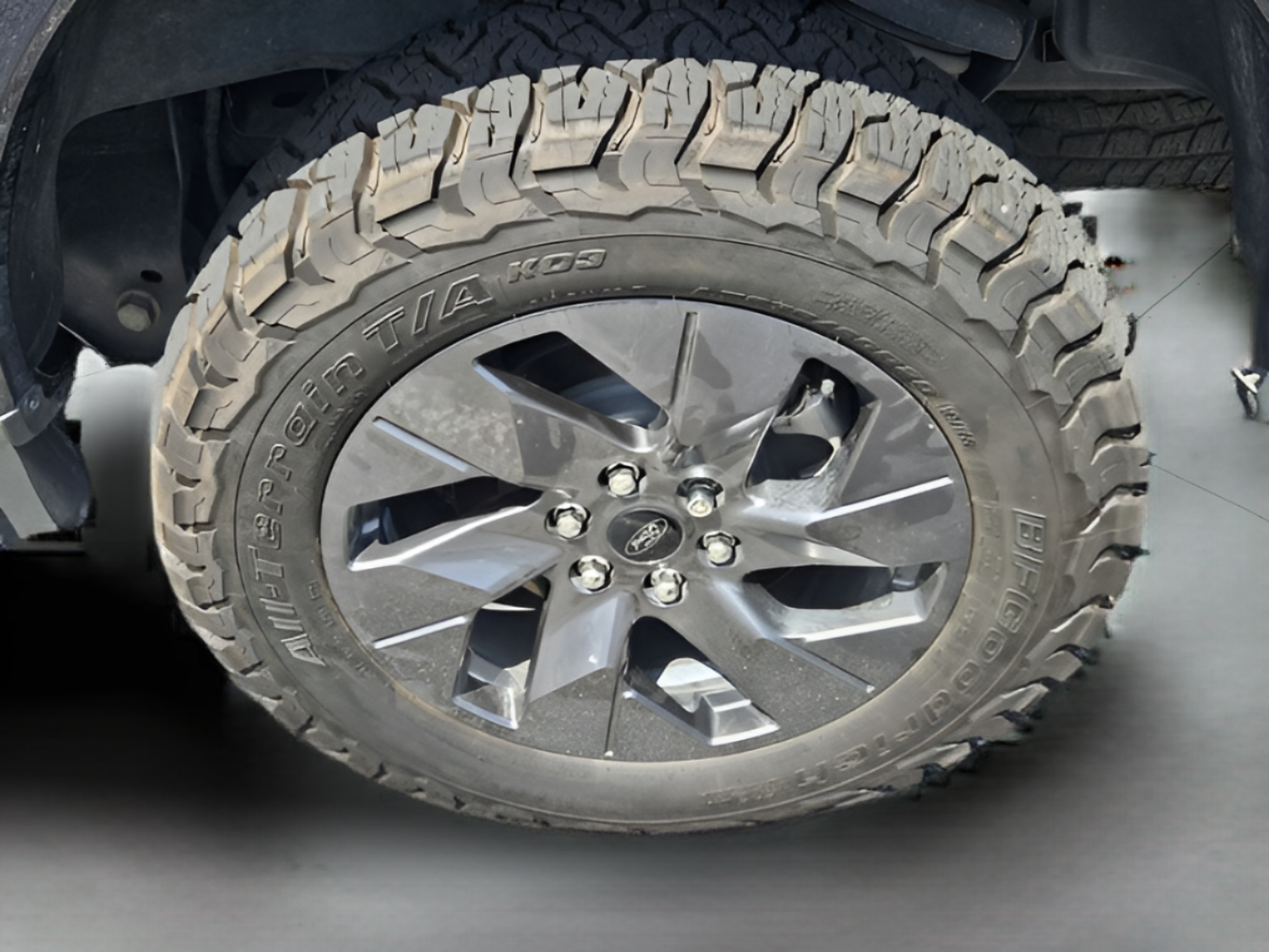 Used 2023 Ford F150 Lightning Lariat AWD/4WD image 80