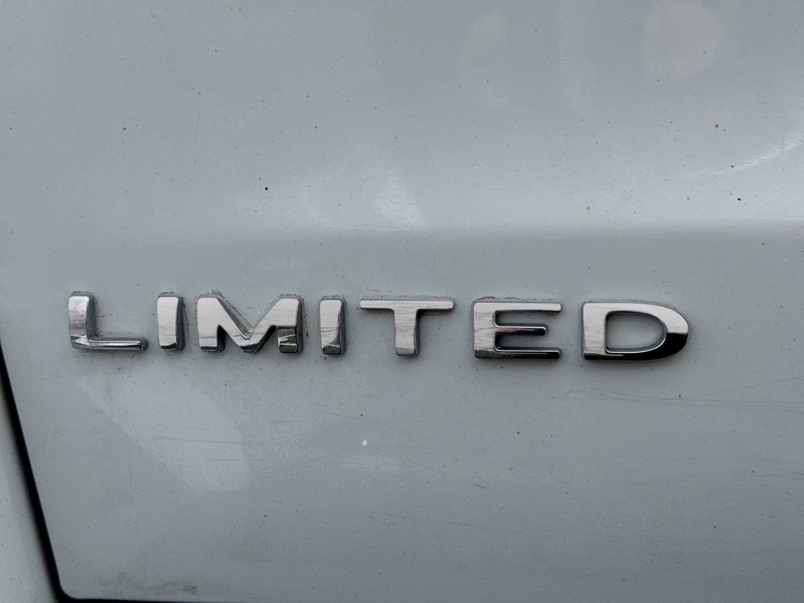 Used 2022 Ford Expedition Limited image 40