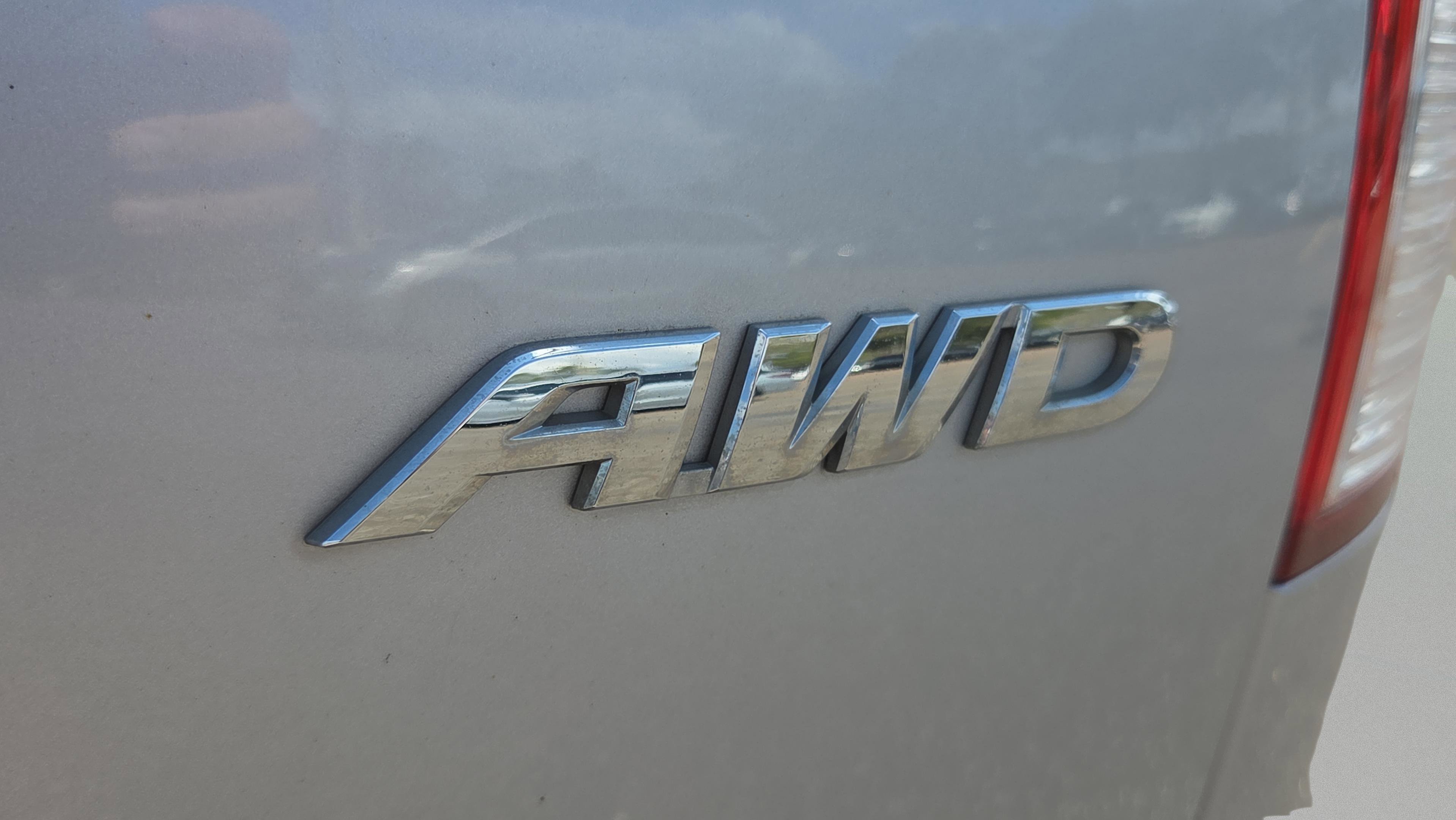 Used 2012 Honda CR-V EX-L image 18