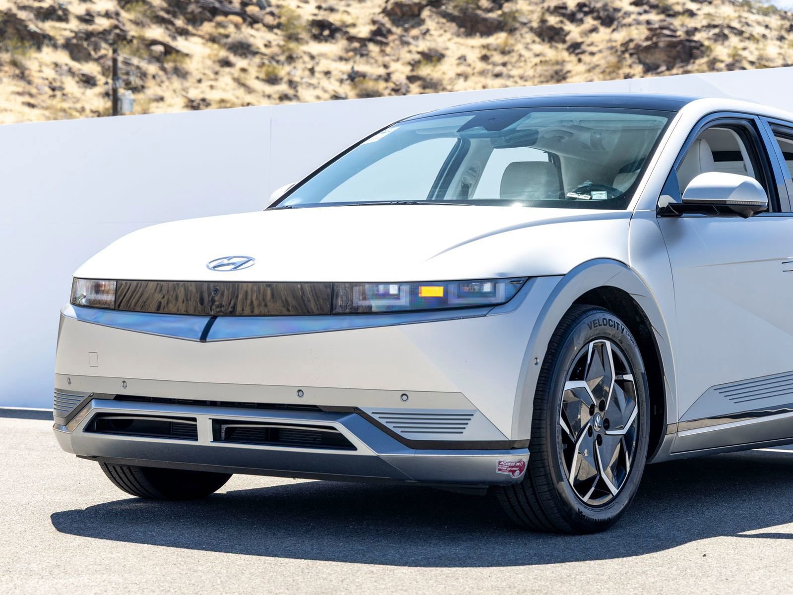 Used 2023 Hyundai Ioniq 5 Limited w/ Cargo Package RWD image 6