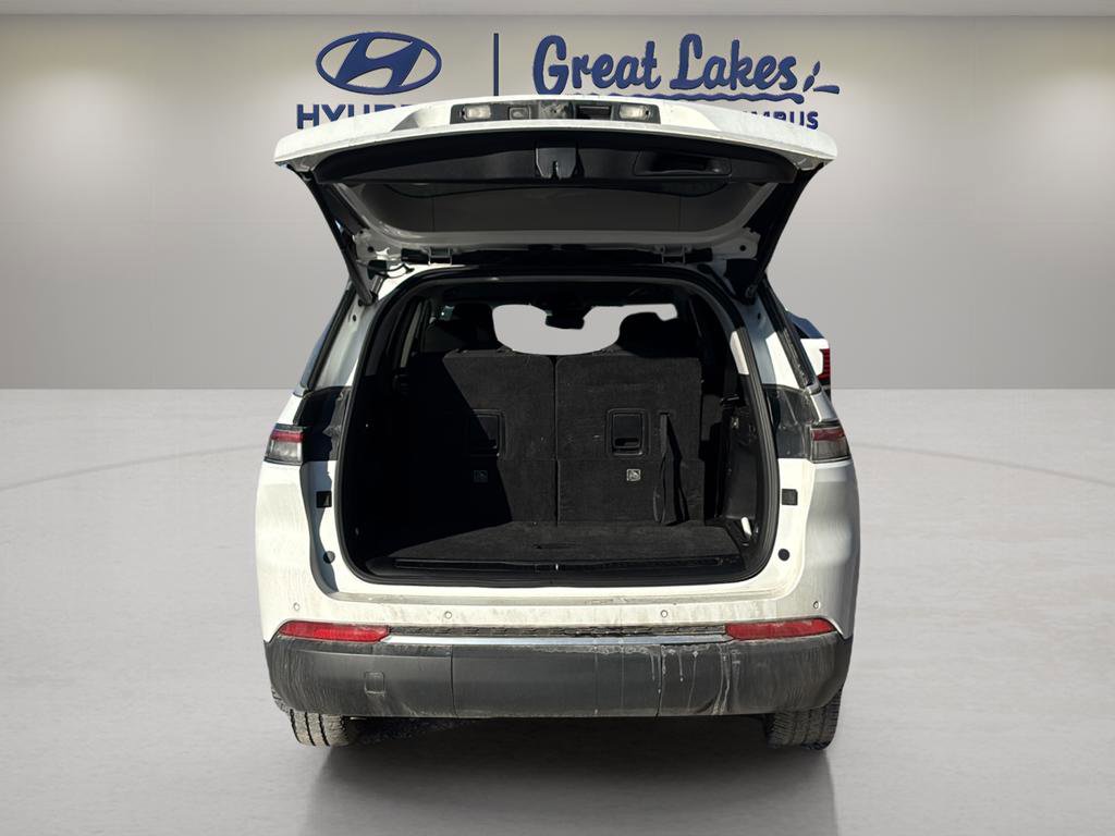 Used 2021 Jeep Grand Cherokee L Laredo w/ Luxury Tech Group I image 10