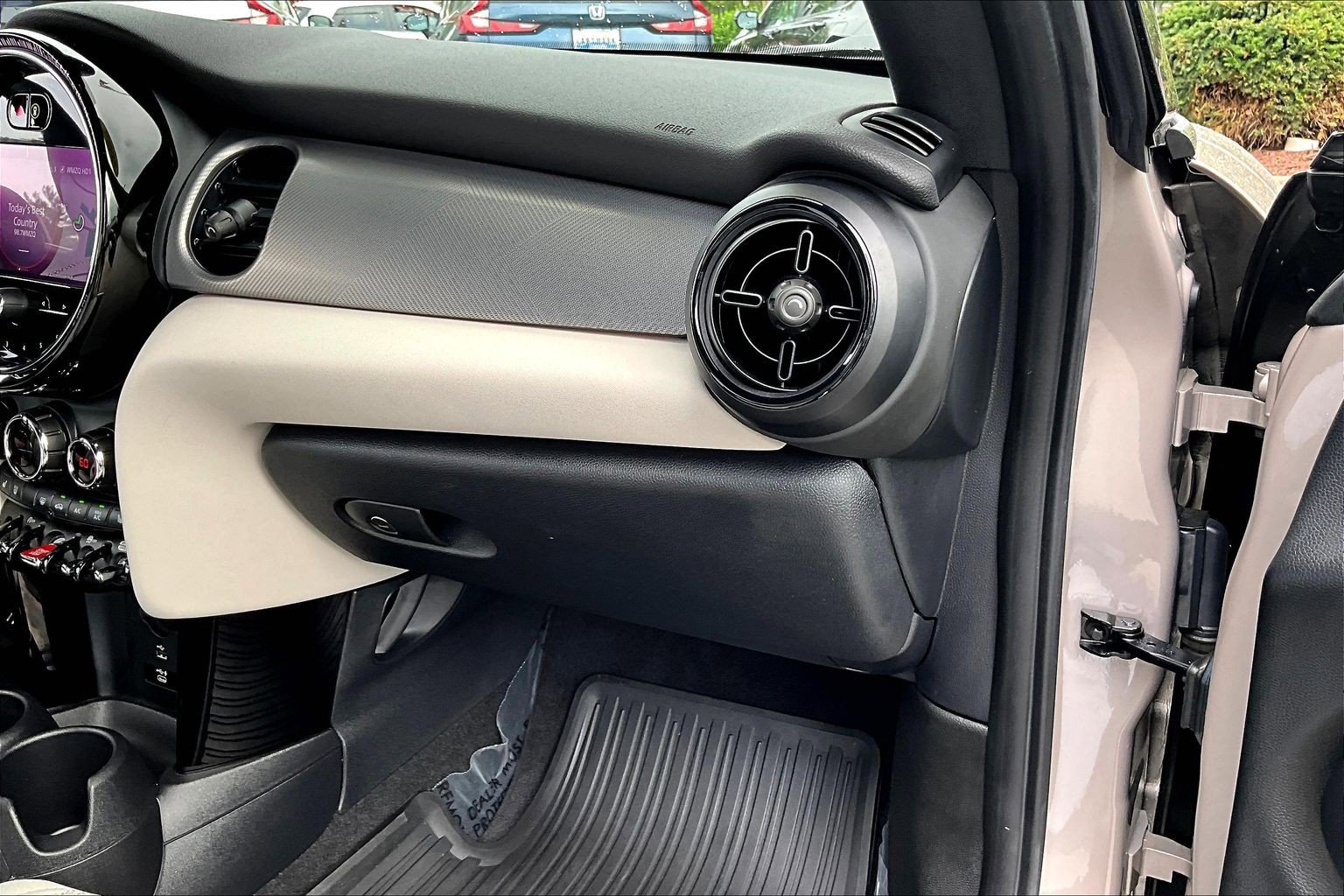 Used 2022 MINI Cooper S FWD image 16