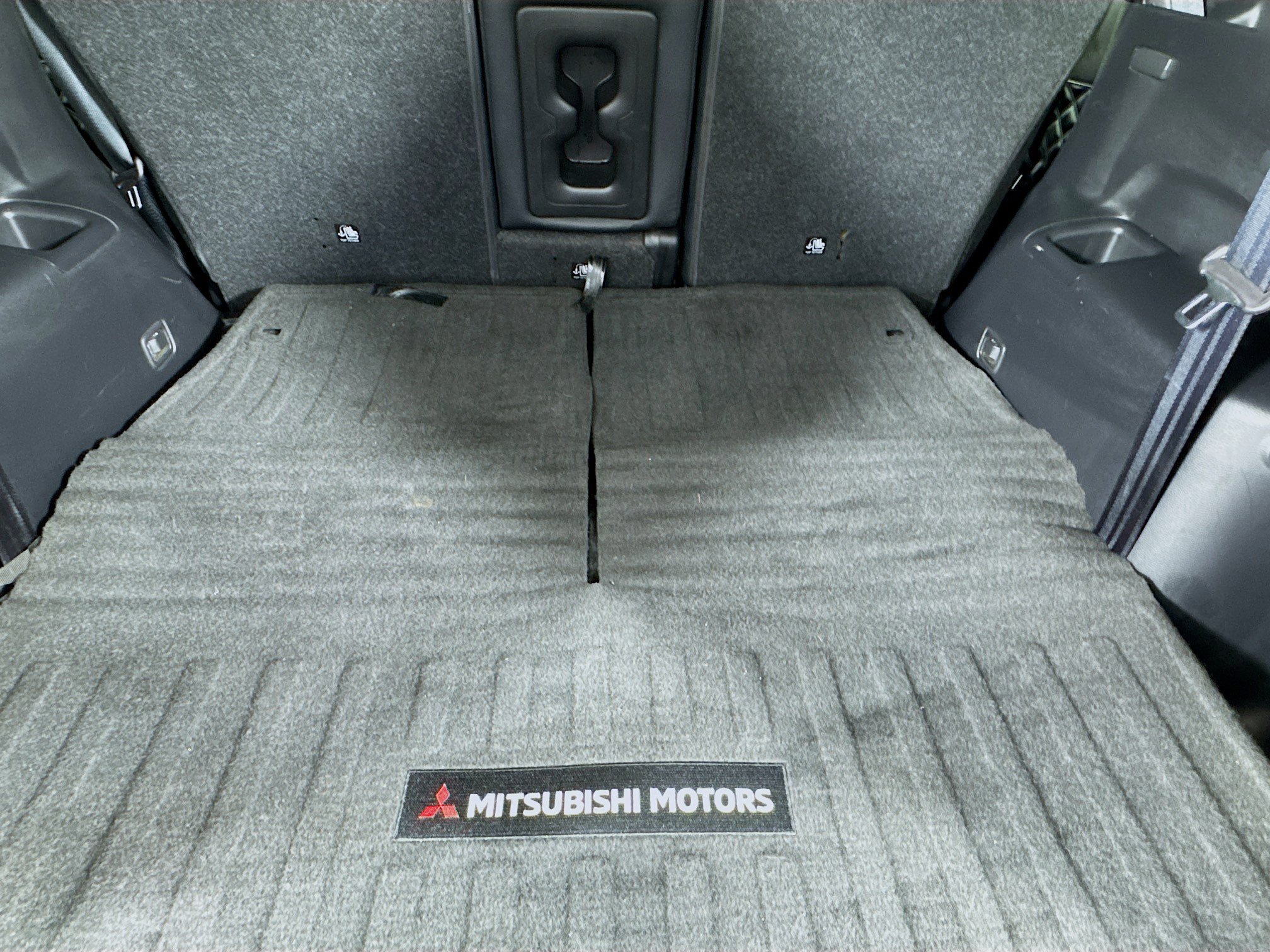 Used 2022 Mitsubishi Outlander SEL AWD/4WD image 62