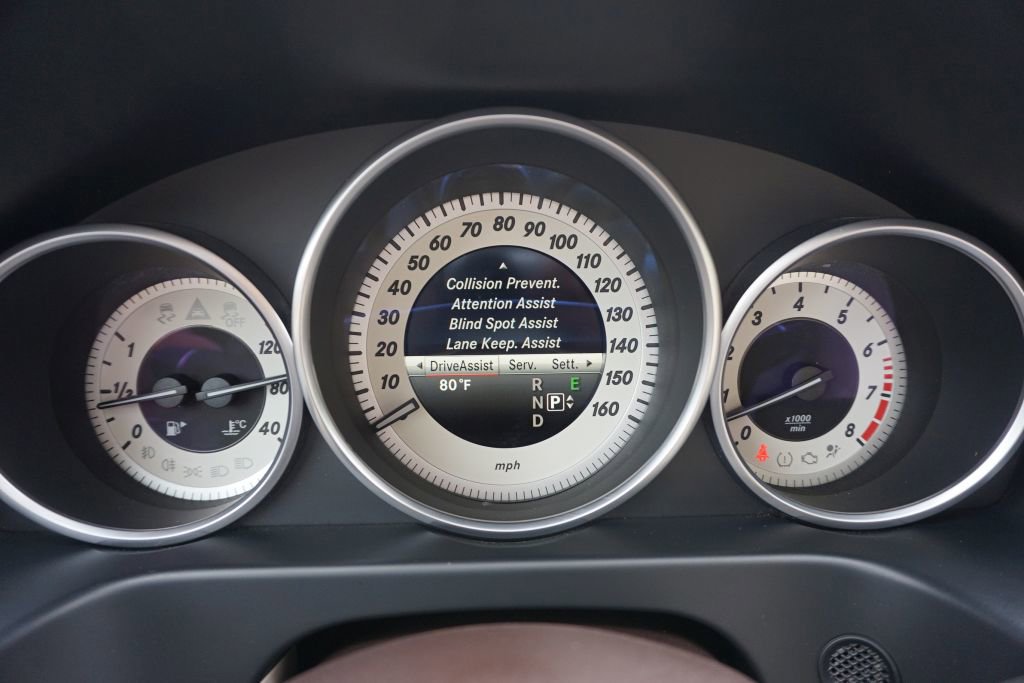 Used 2015 Mercedes-Benz E 350 Sedan image 34