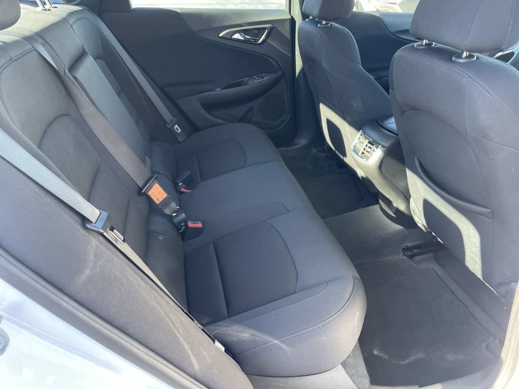 Used 2023 Chevrolet Malibu LT FWD image 23