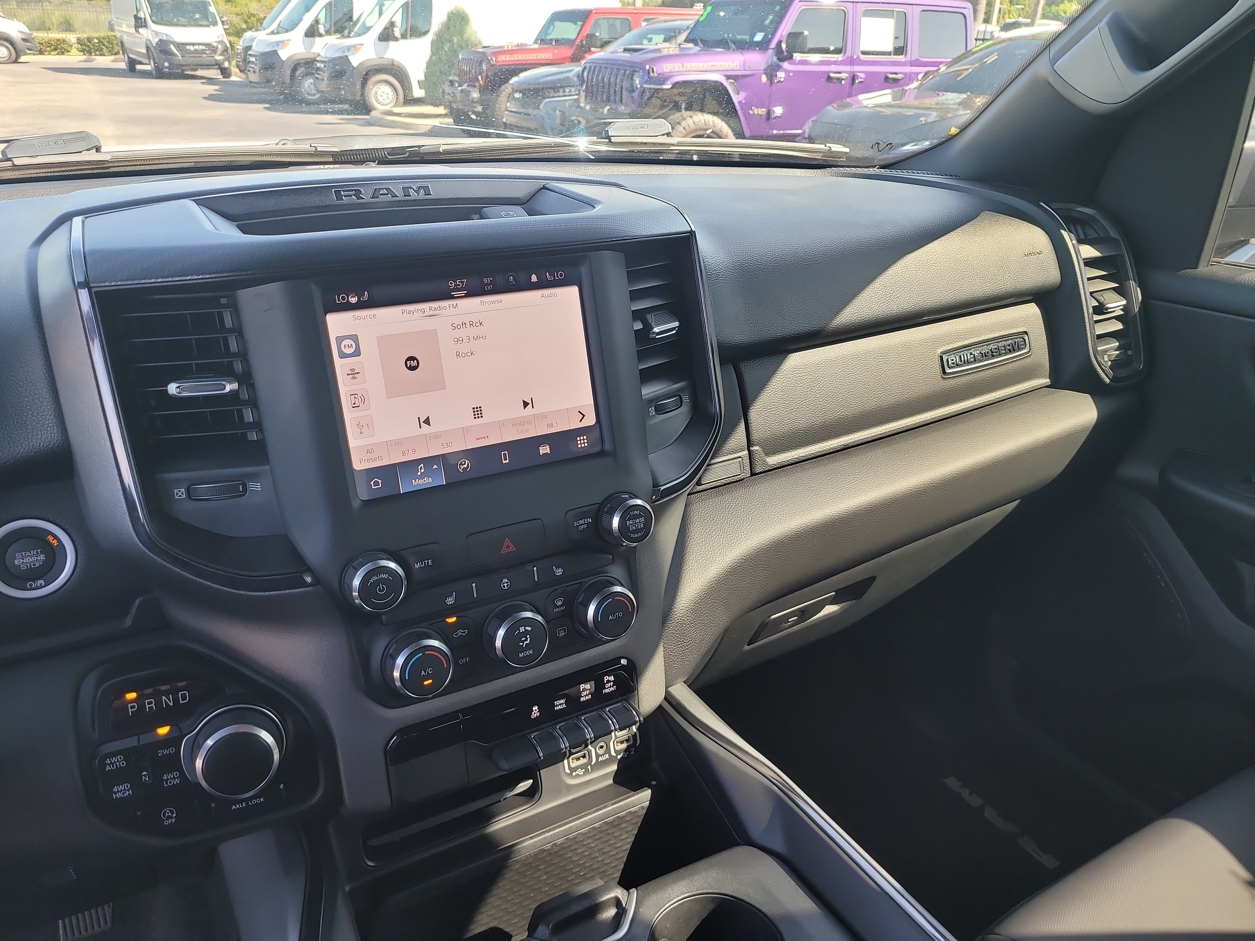 Used 2023 RAM 1500 Big Horn AWD/4WD image 21