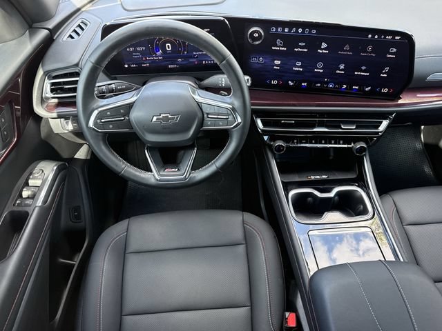 Certified 2025 Chevrolet Traverse Z71 w/ Driver Confidence Package AWD/4WD image 14