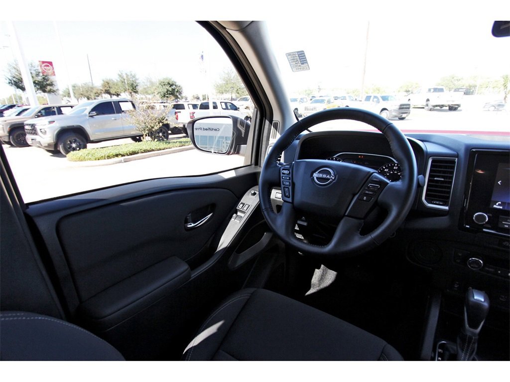 Certified 2024 Nissan Frontier SV w/ SV Convenience Package image 6