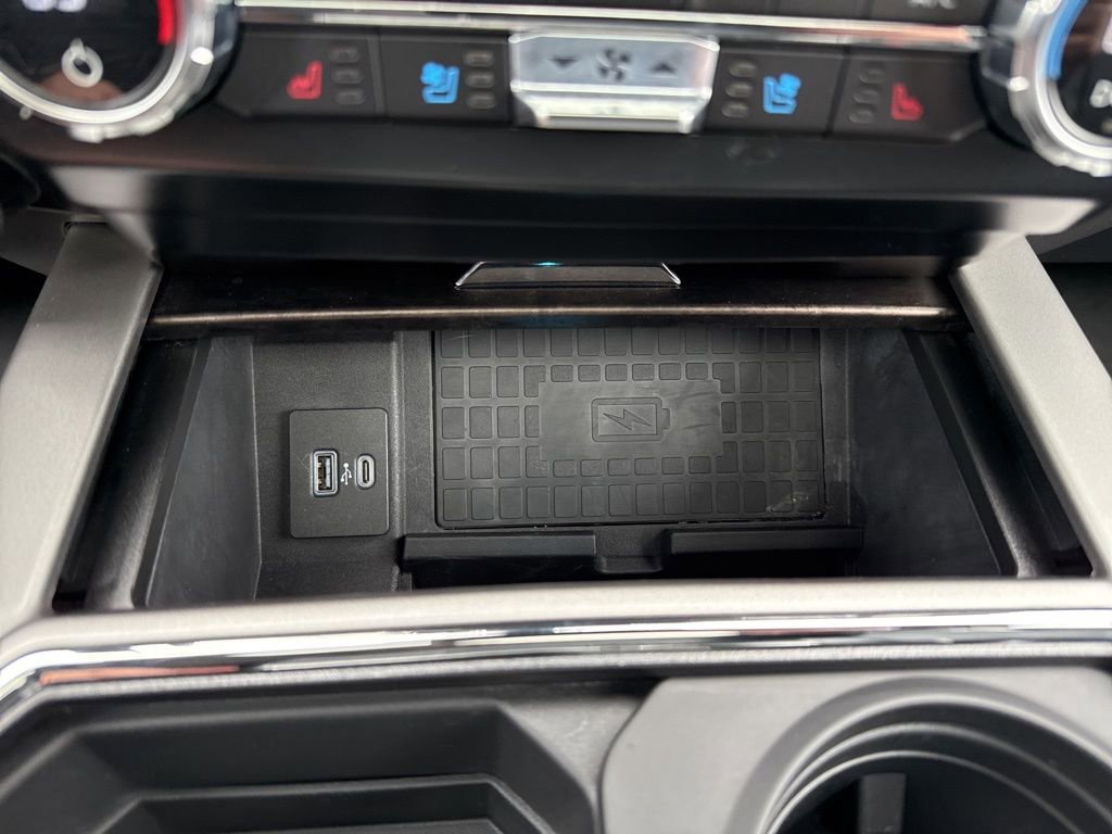 Certified 2022 Ford F350 Lariat w/ Lariat Ultimate Package image 32