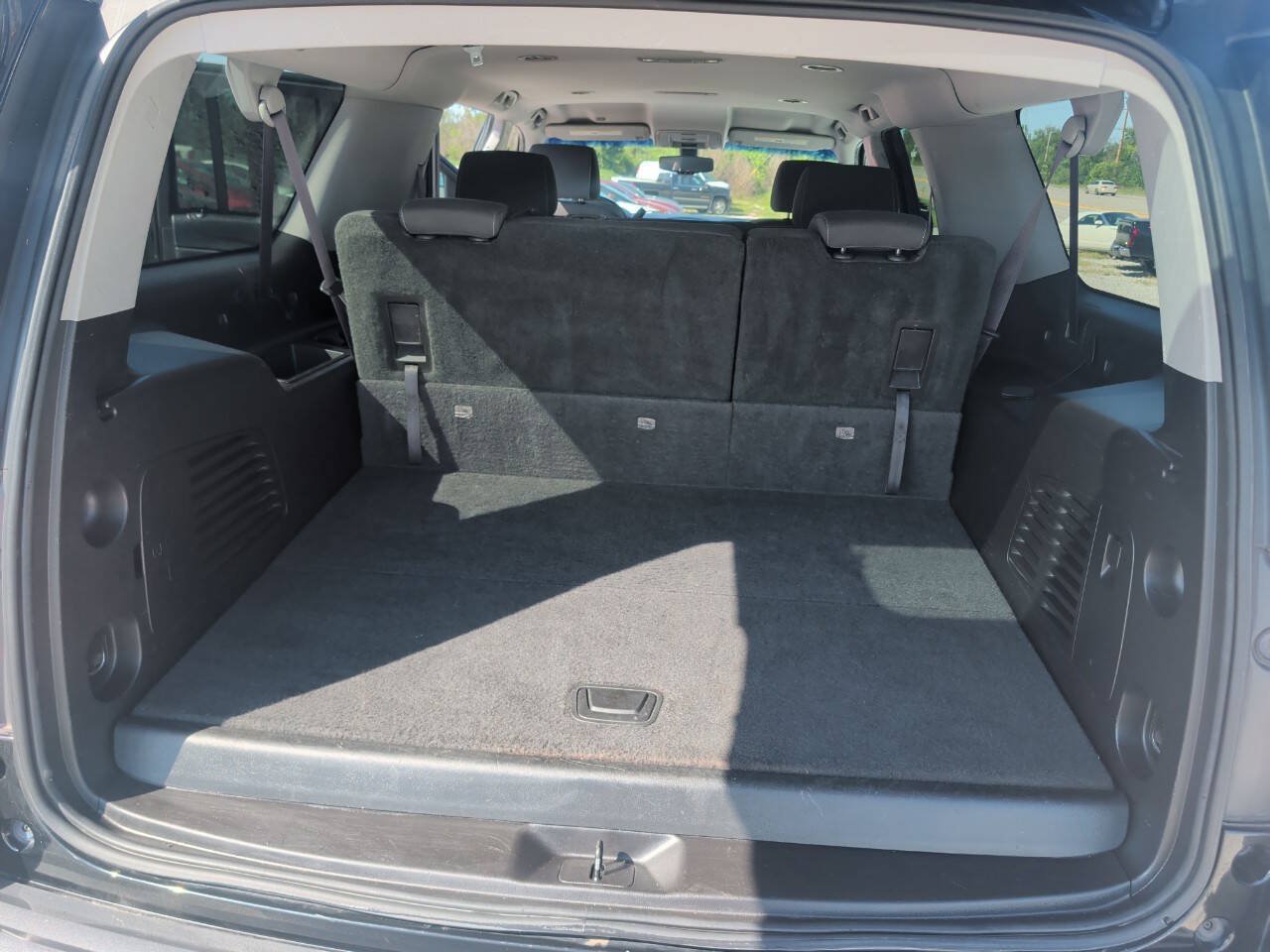 Used 2015 Chevrolet Suburban LS w/ Max Trailering Package AWD/4WD image 18