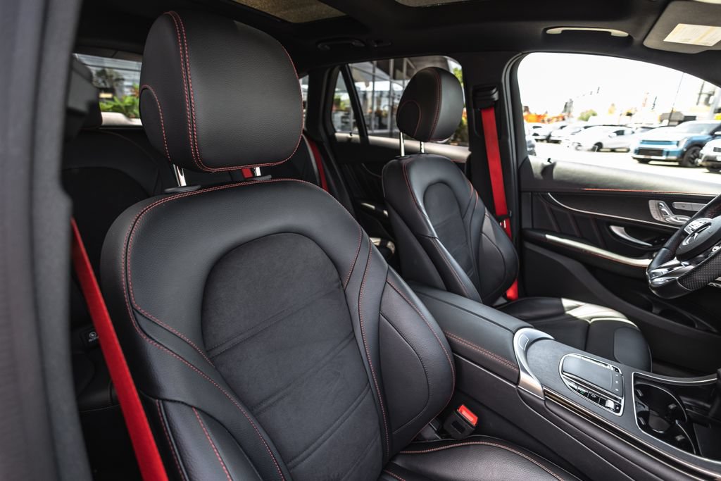 Used 2022 Mercedes-Benz GLC 43 AMG 4MATIC image 26
