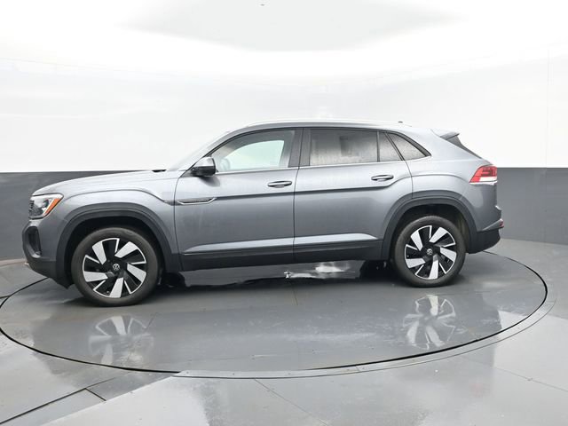 Used 2025 Volkswagen Atlas Cross Sport SE image 5