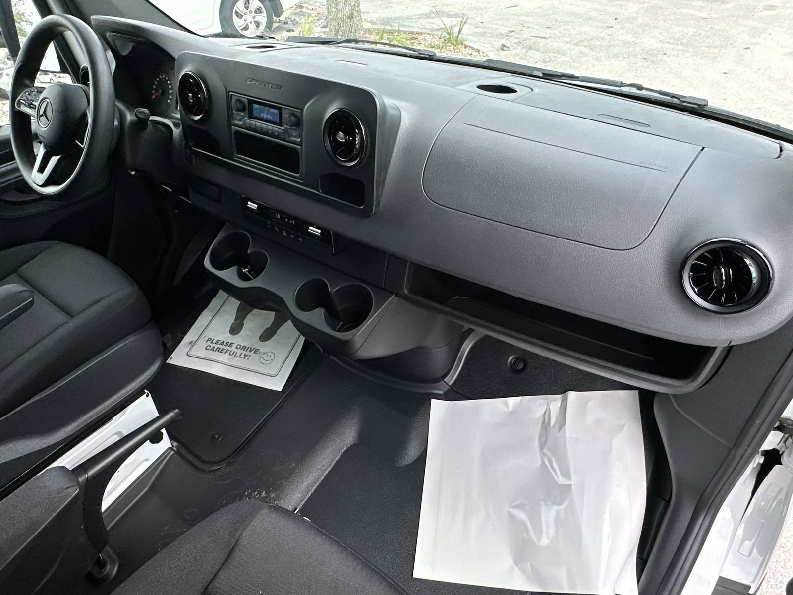 Used 2023 Mercedes-Benz Sprinter 3500 image 36