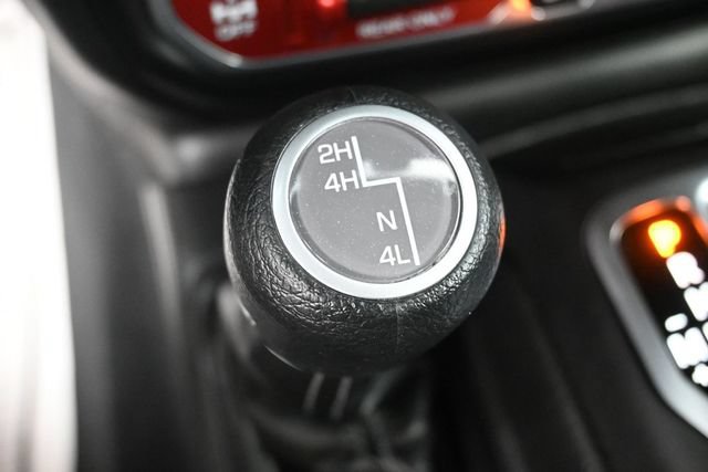 Used 2025 Jeep Wrangler Unlimited Rubicon AWD/4WD image 25
