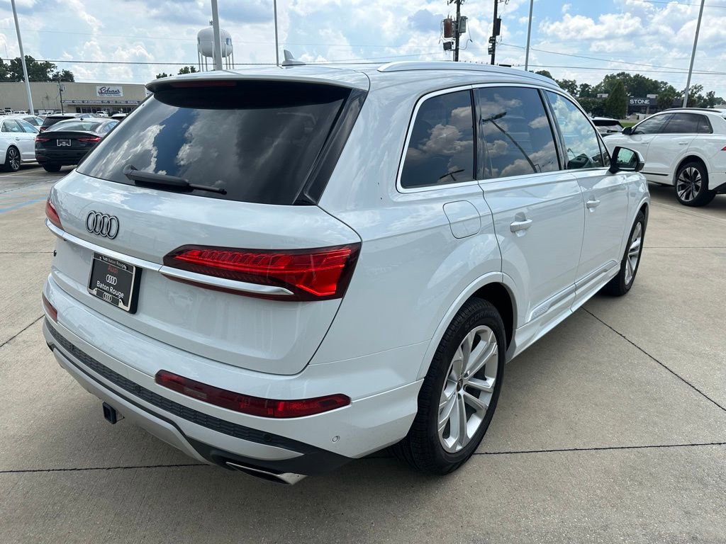 Used 2025 Audi Q7 3.0T Prestige image 3