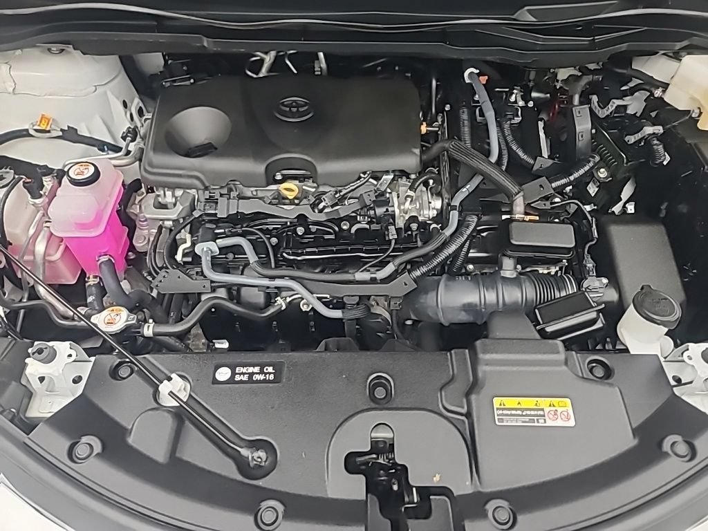 Used 2025 Toyota Sienna LE FWD image 42