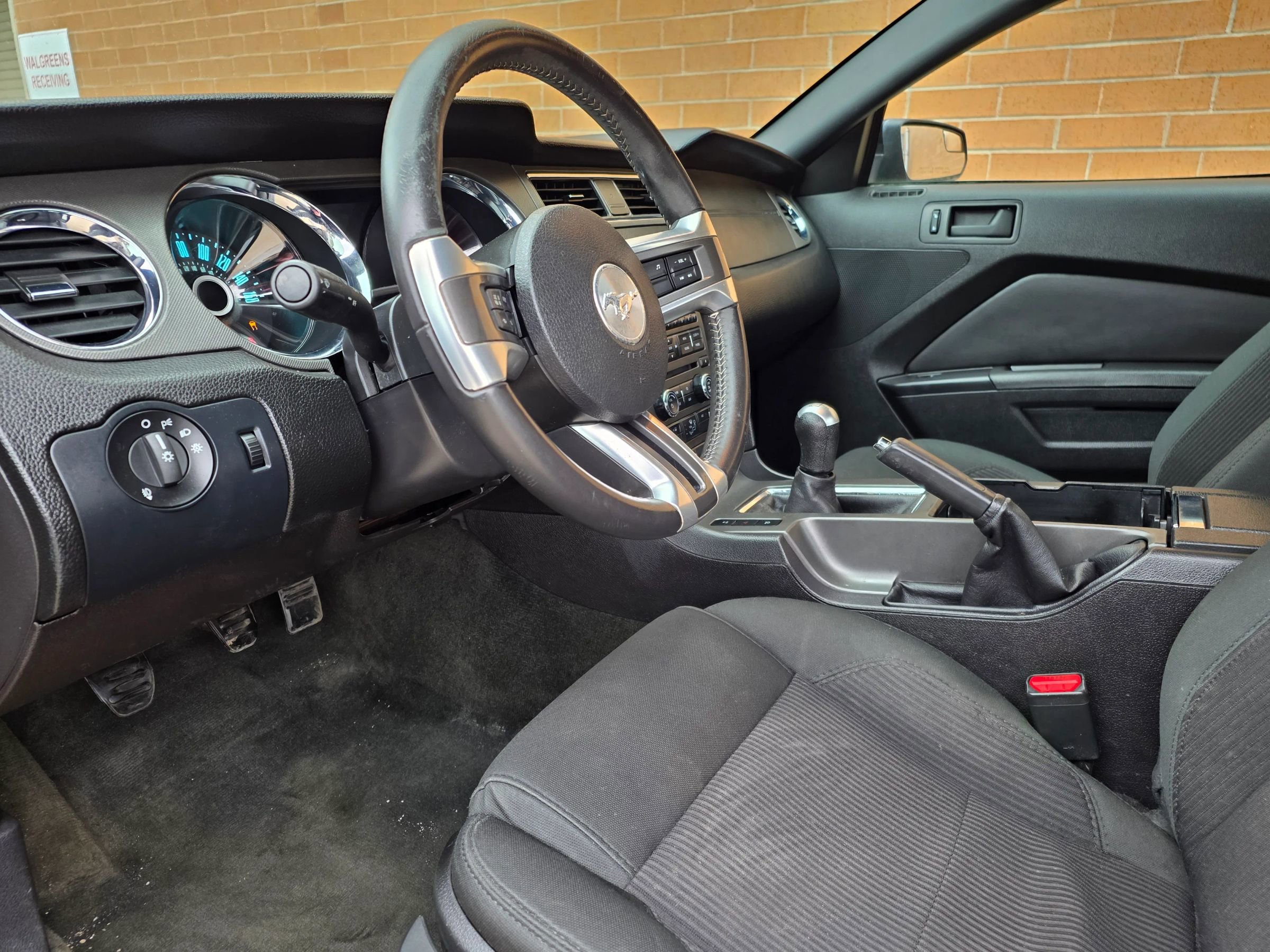 Used 2014 Ford Mustang GT RWD image 16