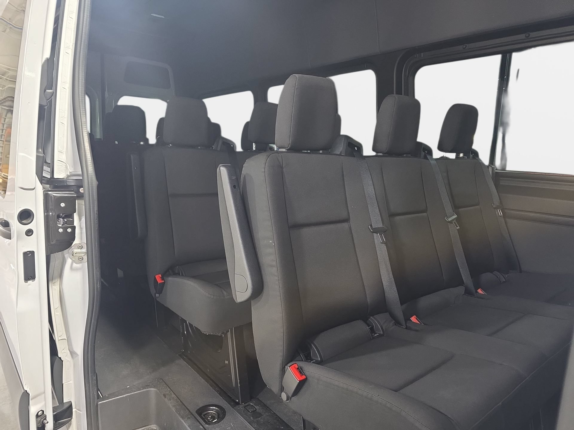 Used 2025 Mercedes-Benz Sprinter 2500 image 13