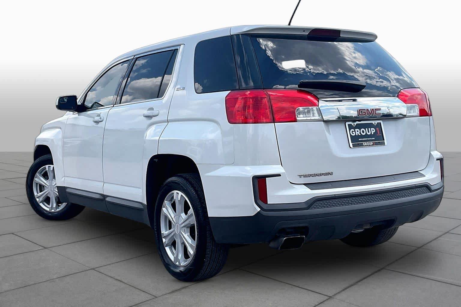 Used 2017 GMC Terrain SLE FWD image 12
