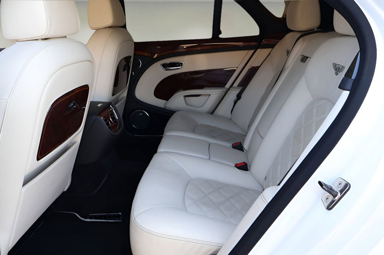 Certified 2016 Bentley Mulsanne image 17
