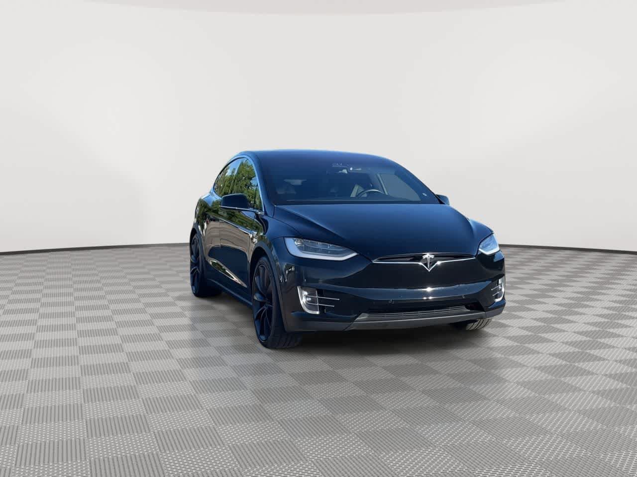 Used 2020 Tesla Model X Long Range AWD/4WD image 3