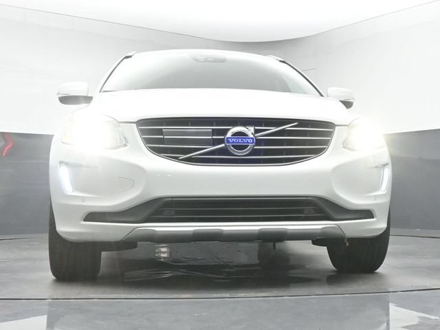 Used 2015 Volvo XC60 T5 Platinum w/ Climate Package FWD image 11