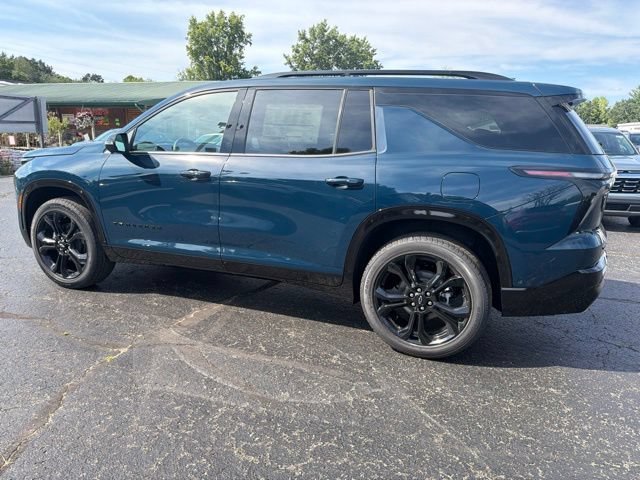 New 2027 Chevrolet Traverse RS w/ LPO, Floor Liner Package AWD/4WD image 5