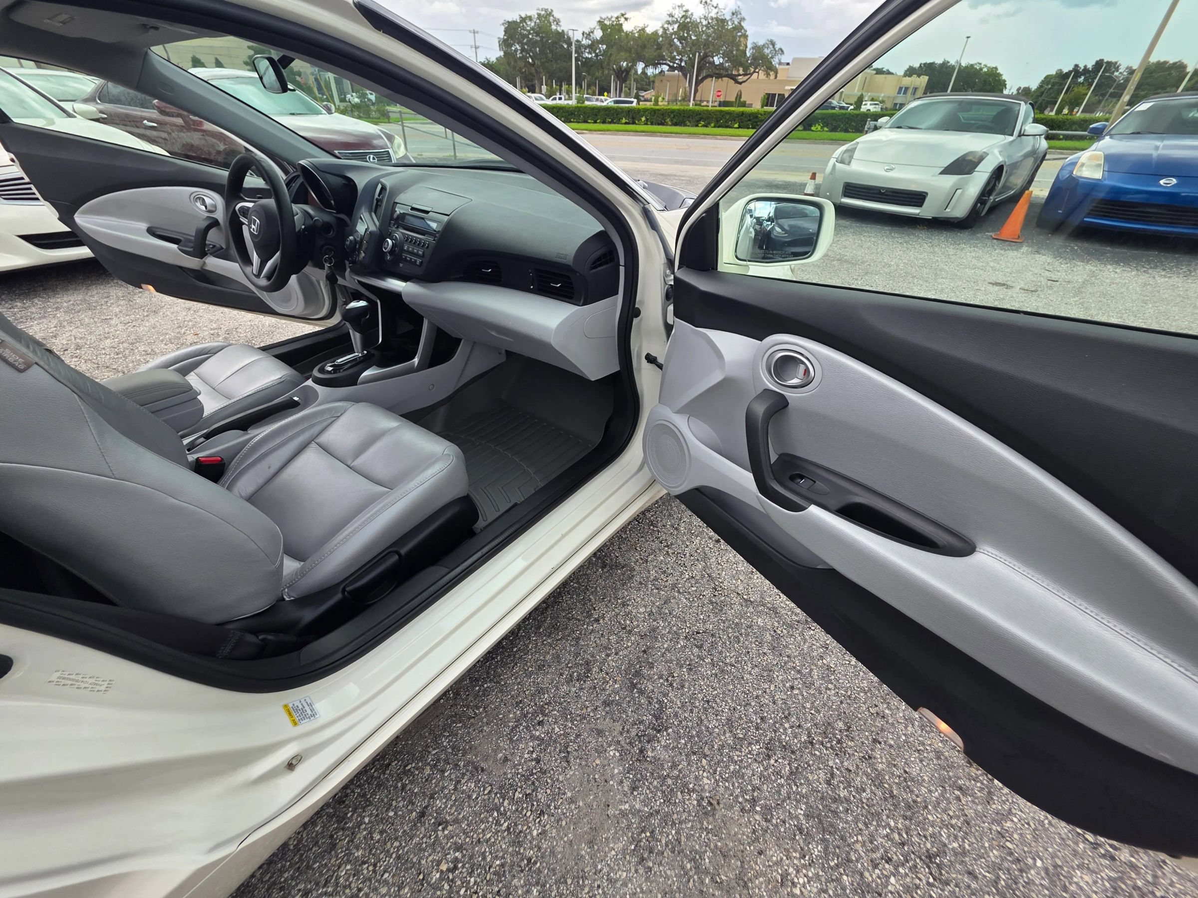 Used 2011 Honda CR-Z image 16