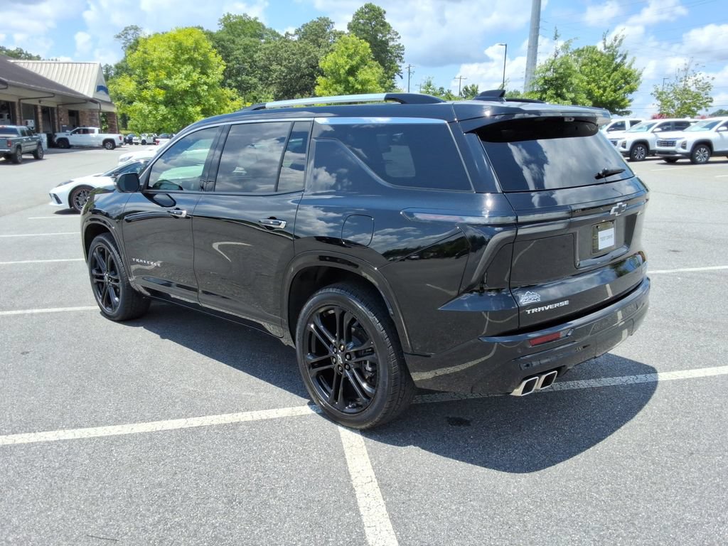Certified 2025 Chevrolet Traverse High Country FWD image 7