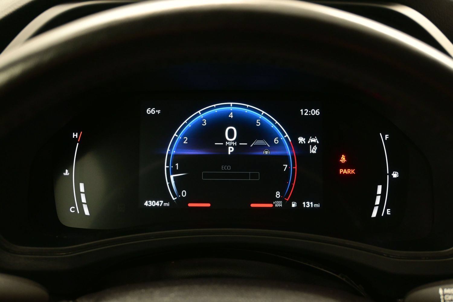 Used 2025 Toyota Grand Highlander AWD image 25