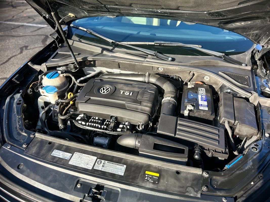 Used 2016 Volkswagen Passat 1.8T FWD image 26