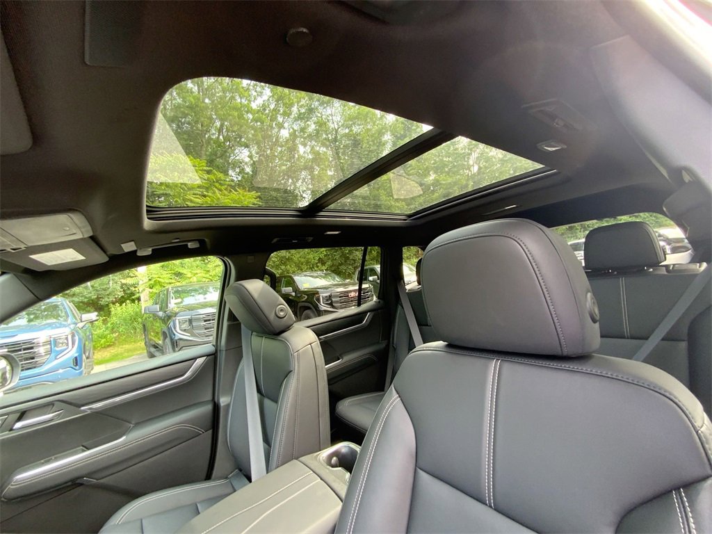 New 2025 GMC Acadia Elevation w/ Elevation Premium Package image 19
