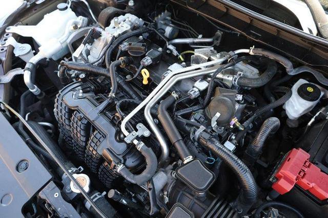 Used 2025 Nissan Altima 2.5 SV w/ SV Premium Package FWD image 25