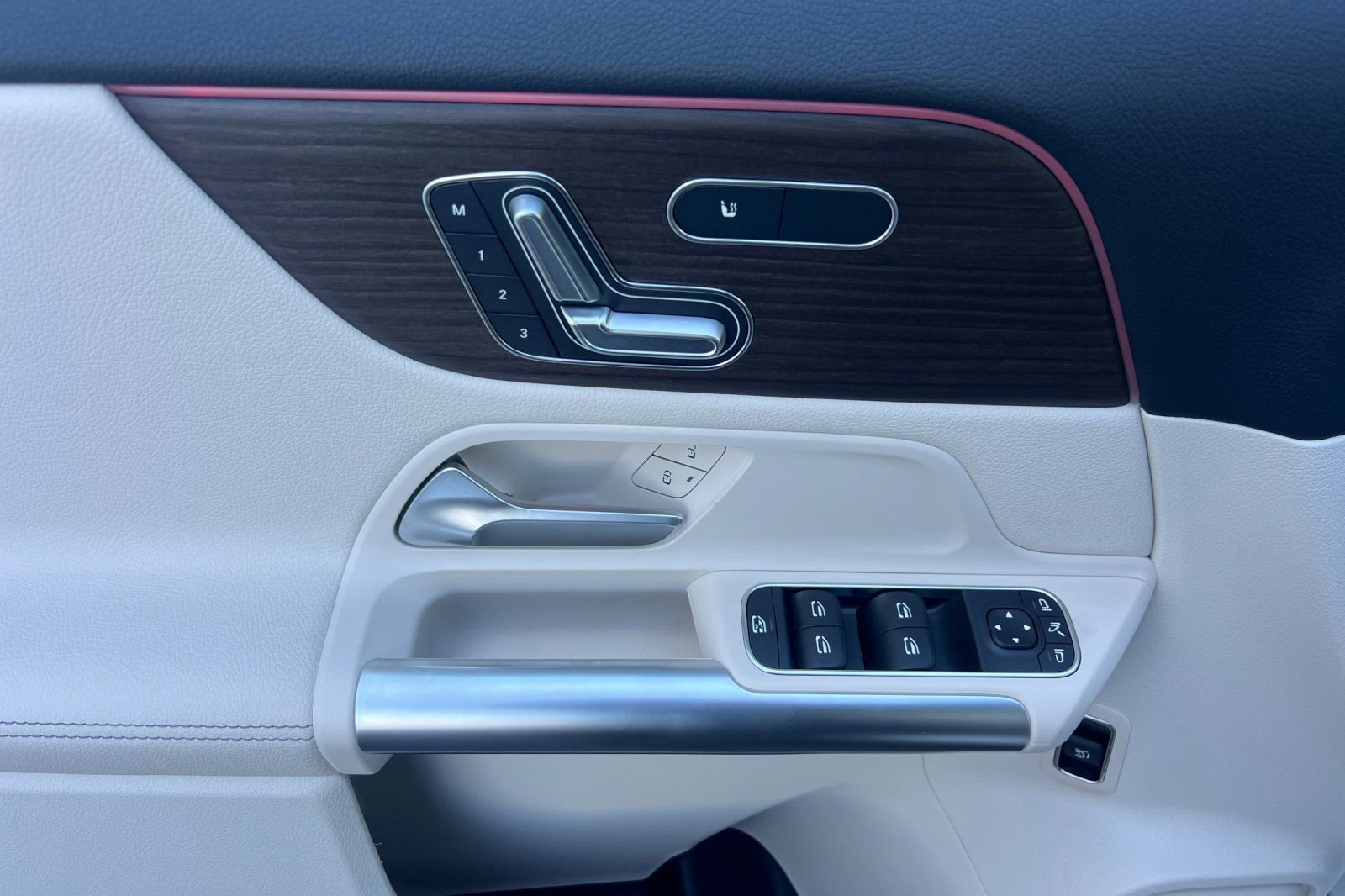 Certified 2026 Mercedes-Benz GLA 250 image 15