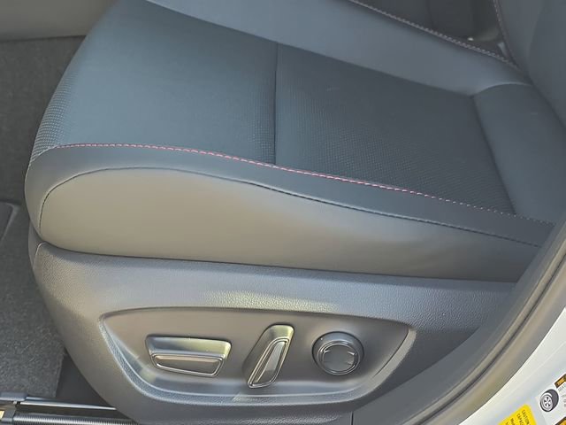 New 2026 Toyota Prius Plug-In Hybrid FWD image 29