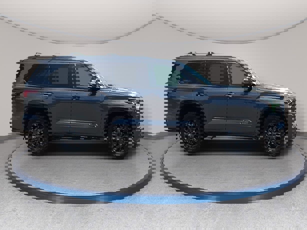 Used 2026 Toyota Sequoia Platinum AWD/4WD image 4