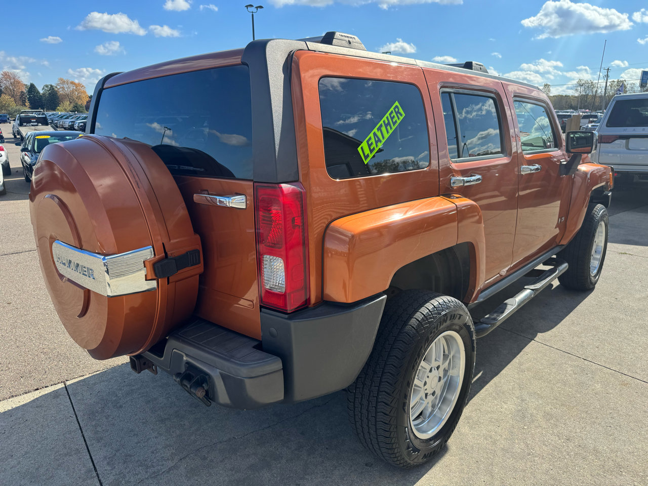 Used 2007 HUMMER H3 Adventure image 5