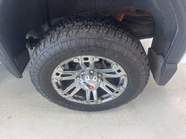 Used 2020 GMC Sierra 2500 AT4 image 7