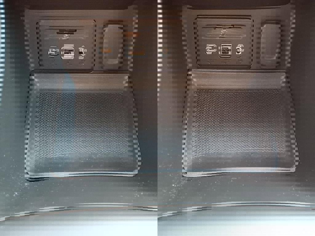 Used 2021 GMC Terrain SLE w/ Driver Convenience Package image 20