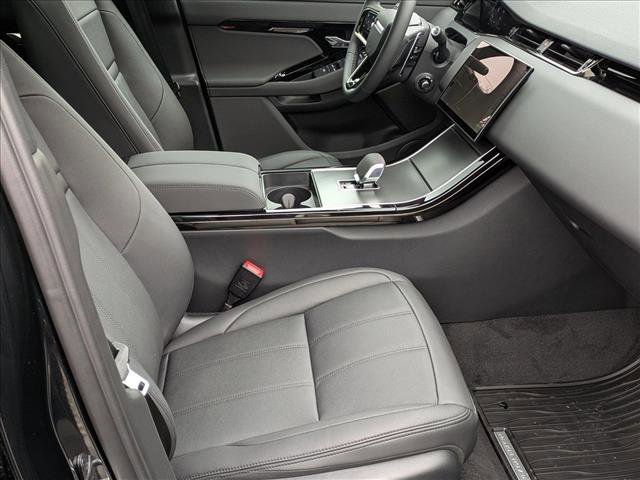 New 2026 Land Rover Range Rover Evoque S AWD/4WD image 17