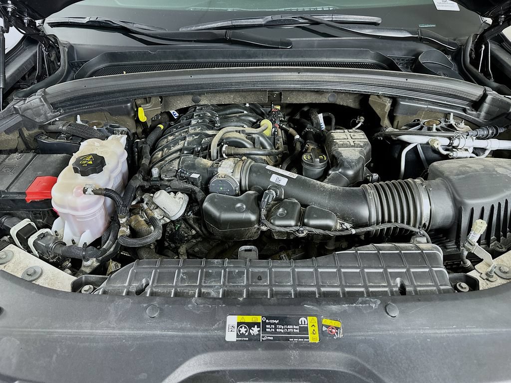 Certified 2023 Jeep Grand Cherokee Altitude AWD/4WD image 40