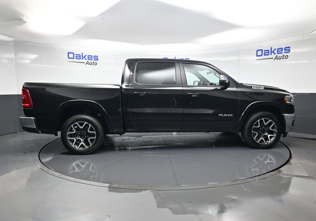 Used 2025 RAM 1500 Laramie image 9