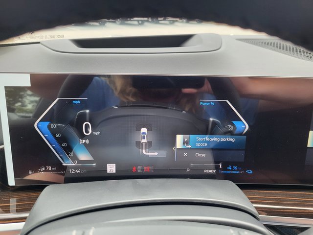 New 2026 BMW X5 xDrive50e w/ Premium Package image 24