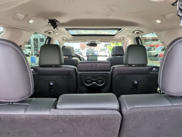 Used 2023 Honda Pilot Touring image 19