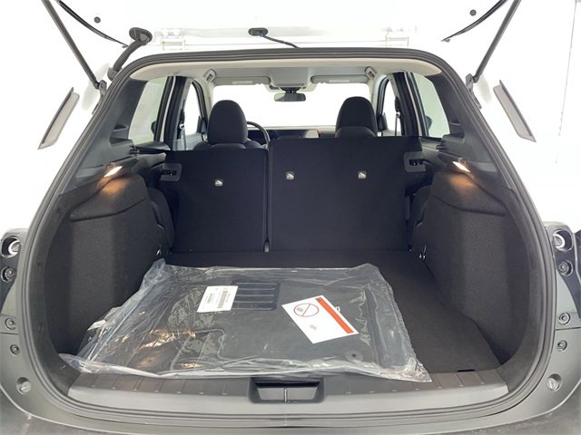 New 2026 Nissan Kicks SV w/ Cold Weather Package image 16