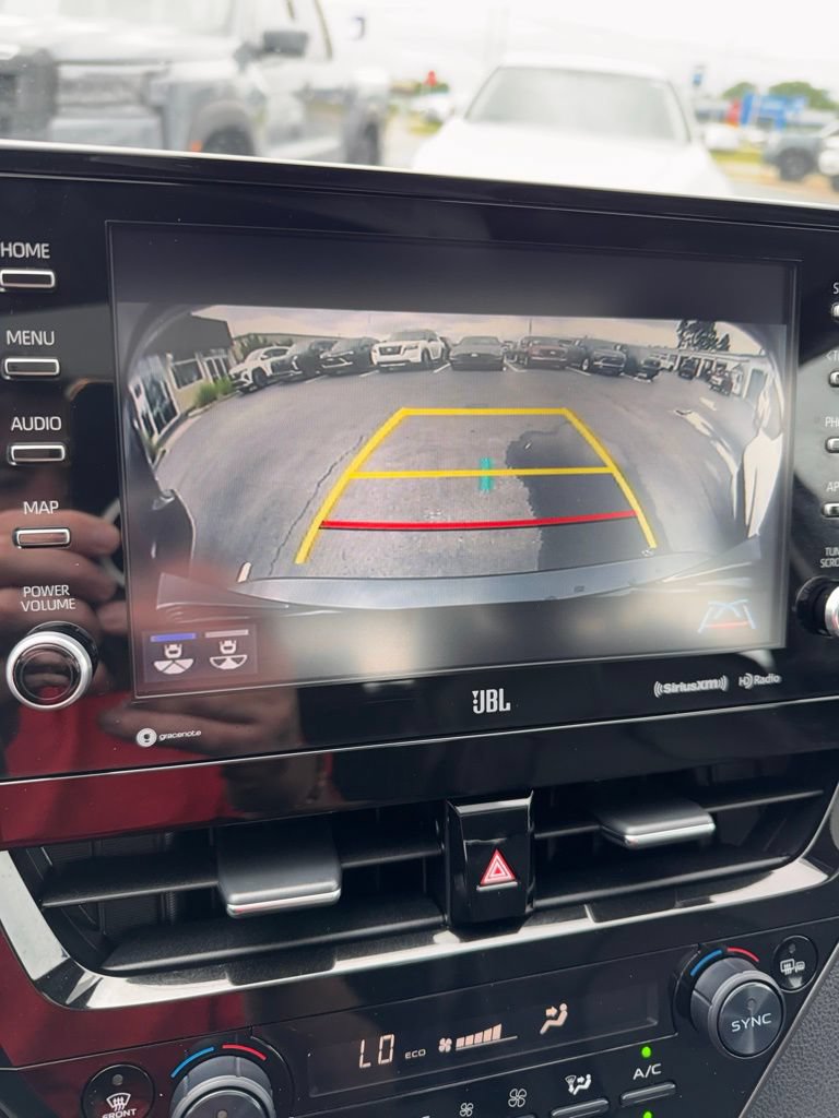 Used 2021 Toyota Camry XLE w/ Navigation Upgrade Package FWD image 20