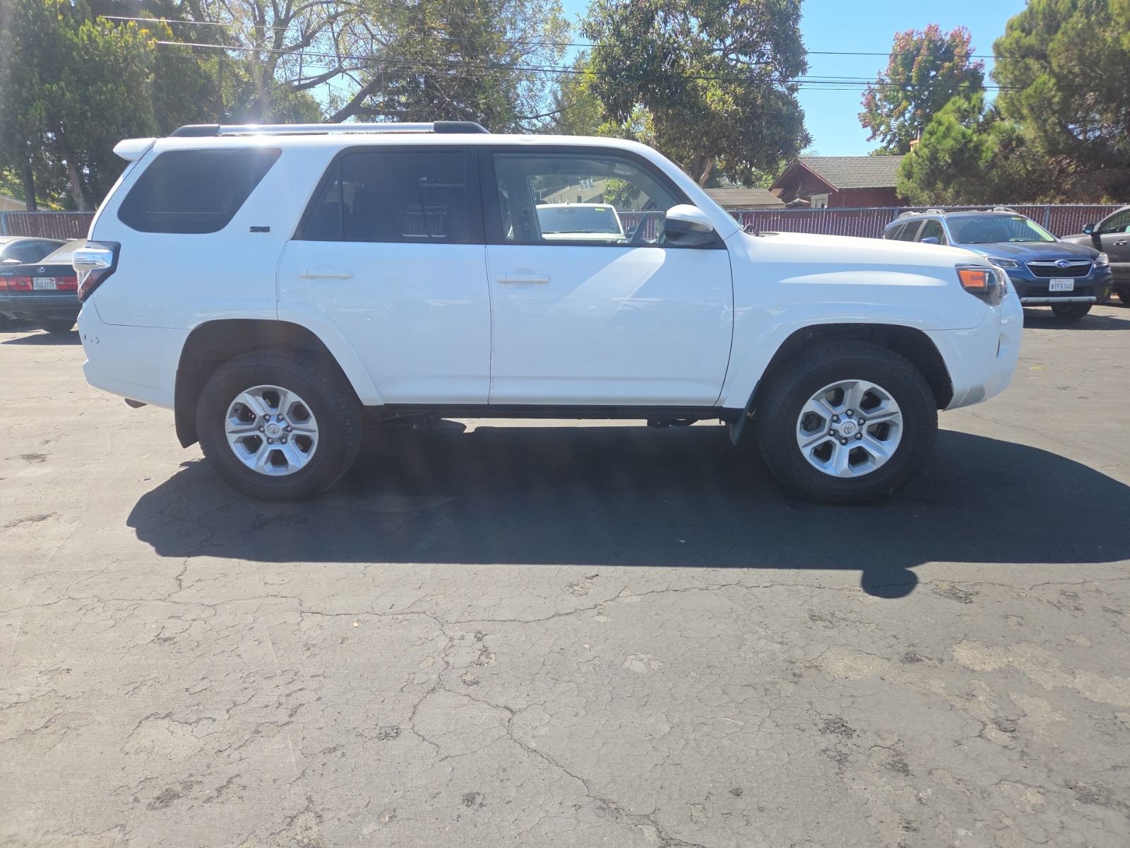 Used 2023 Toyota 4Runner SR5 AWD/4WD image 3