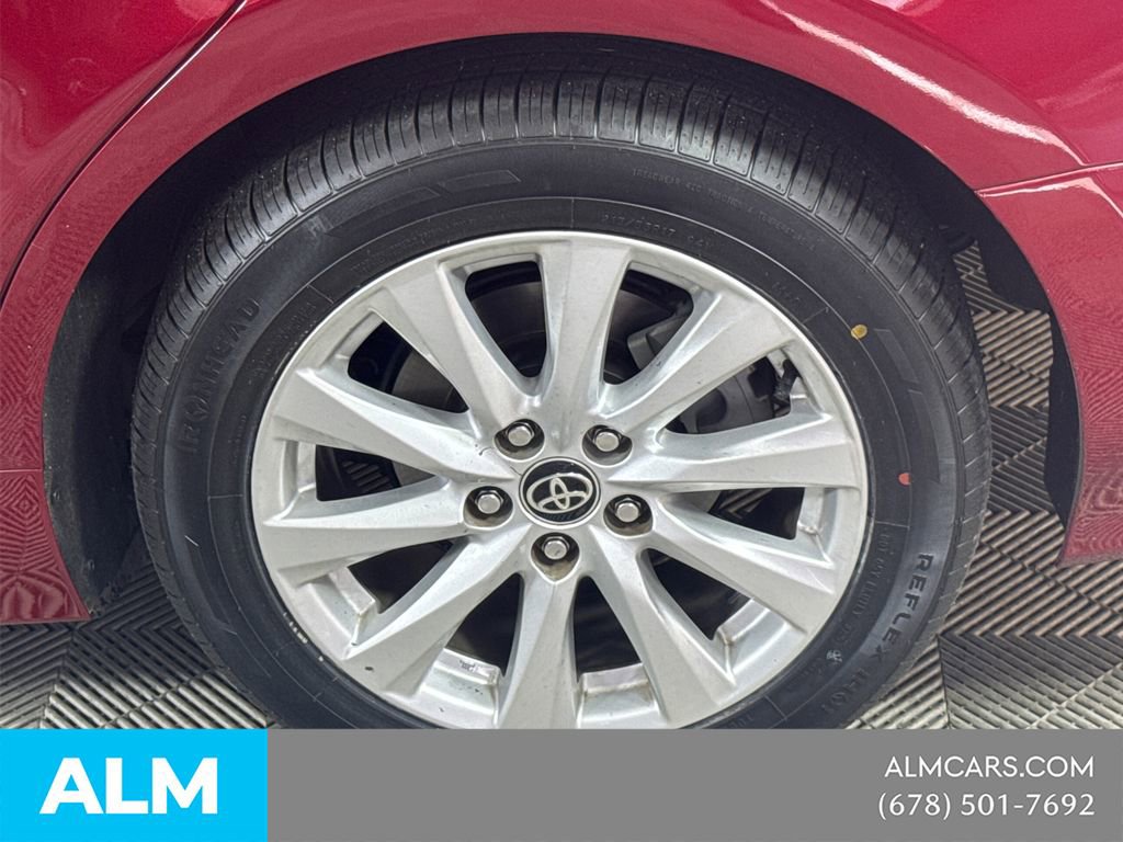 Used 2020 Toyota Camry LE FWD image 23